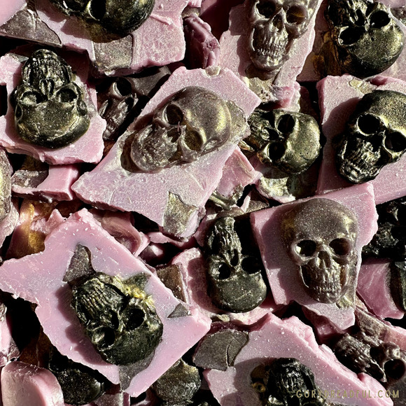 Death Metal Cupcake Wax Melt Brittle: Chocolate Cherry Absinthe Scent - Picture 1 of 10